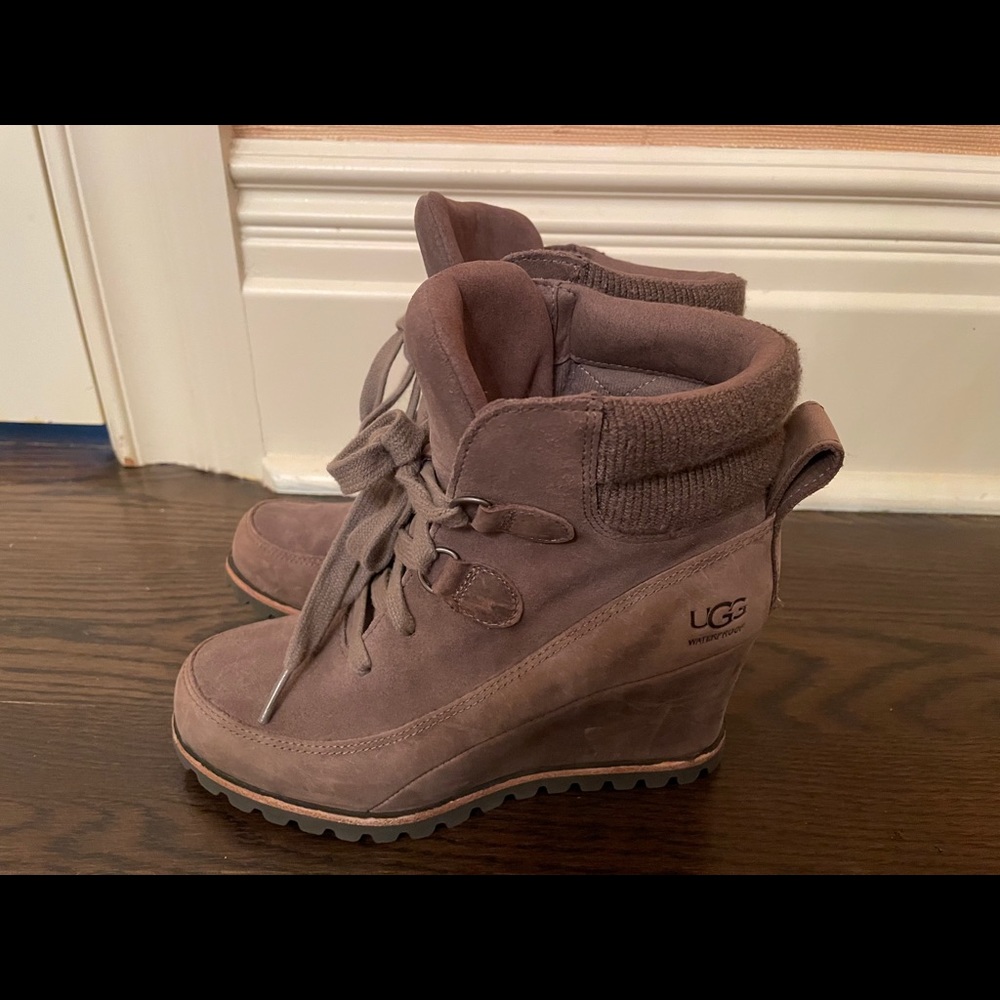 Ugg Brown Suede Boots with small platform heel